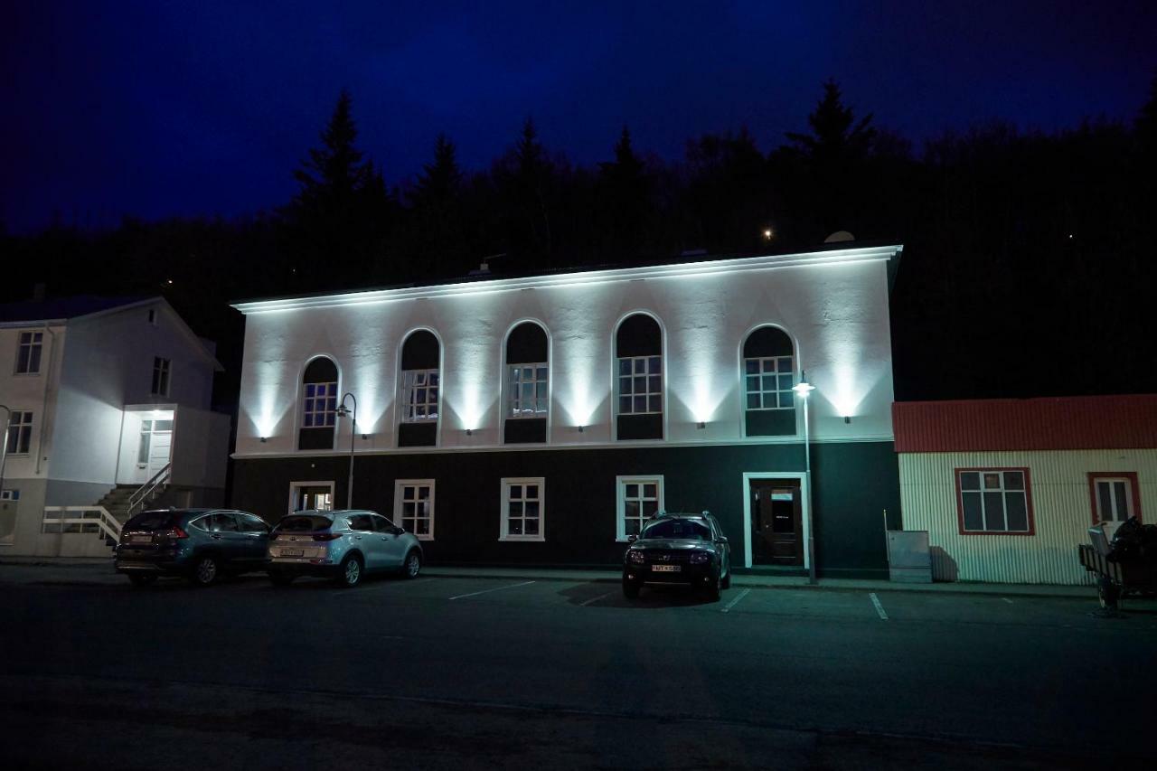 Hotel Akureyri Dynheimar Exterior foto